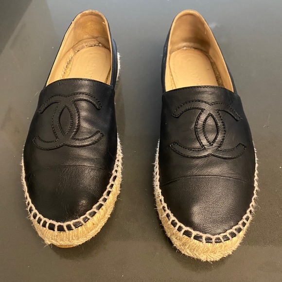 Chanel Lambskin Espadrilles - Picture 2 of 16